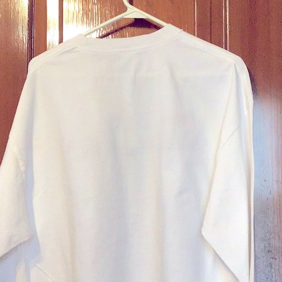 Long sleeve tee shirt type style with fun printing. - Picture 3 of 5